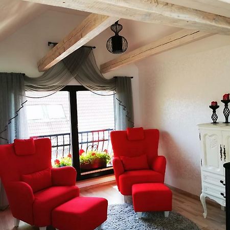 Kuninga 24 Apartment 페르누 외부 사진